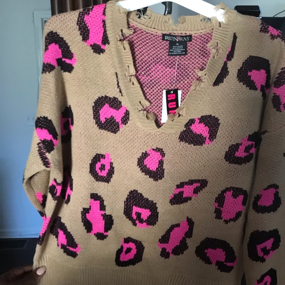 #Distressed SweAter#.. #Cut - Up Design#..๐๐ - Picture 7 of 7